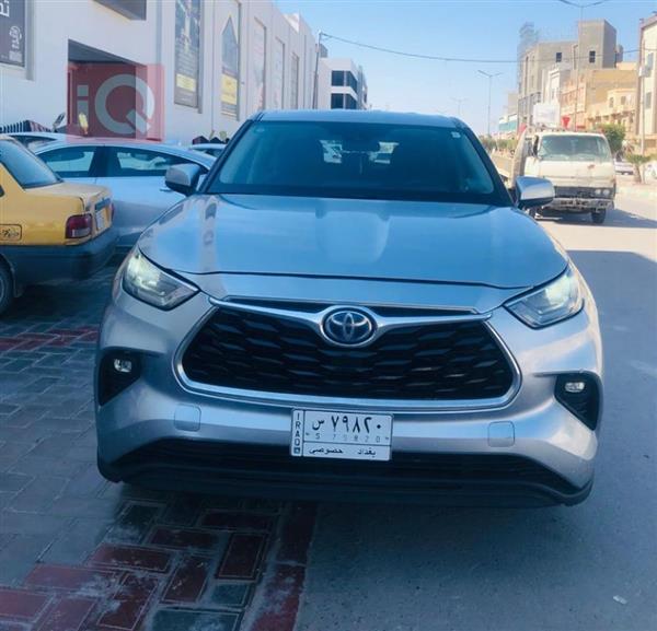 Toyota for sale in Iraq